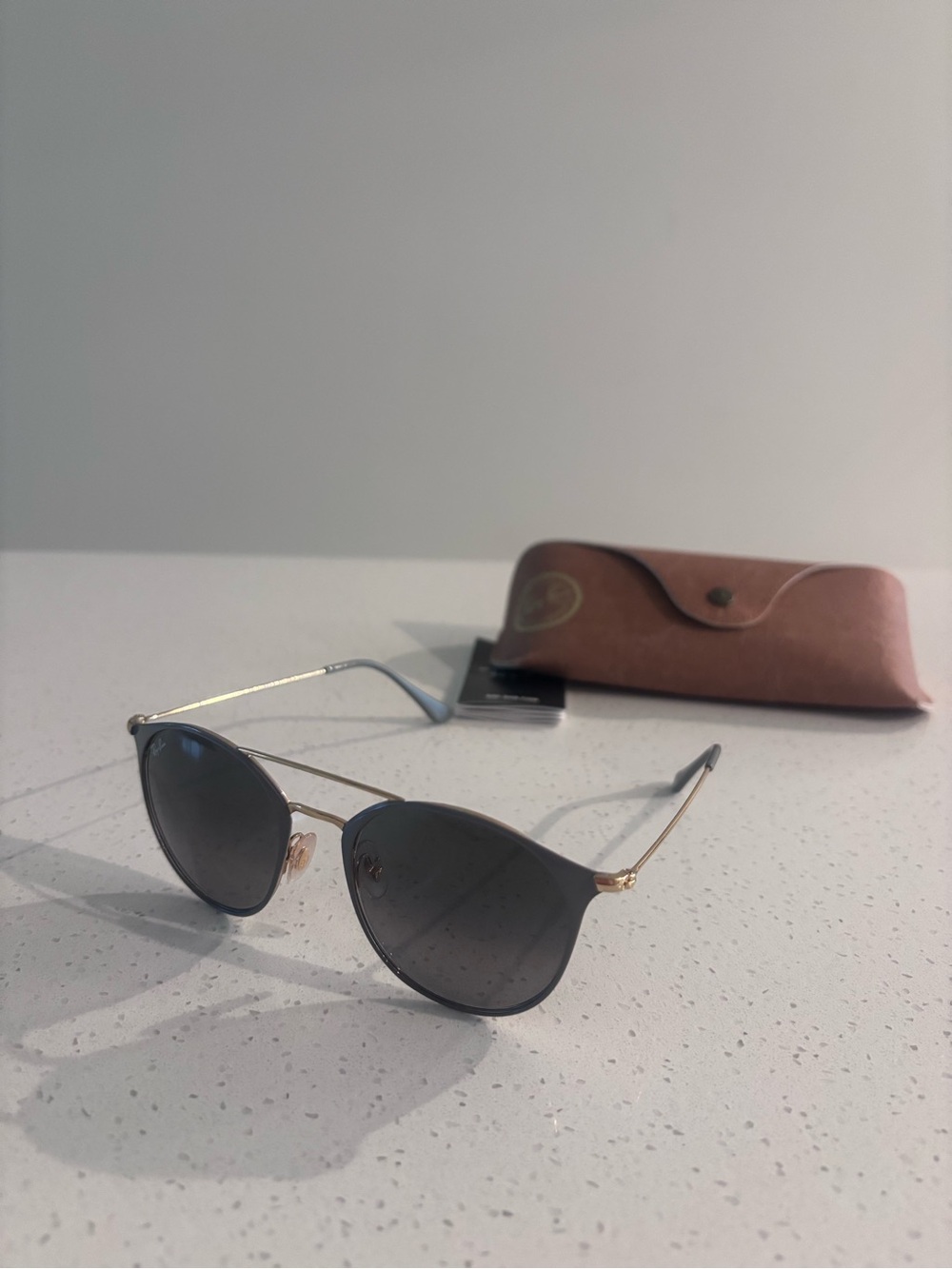 Ray-Ban Unisex Gold and Gray Frame Sunglasses